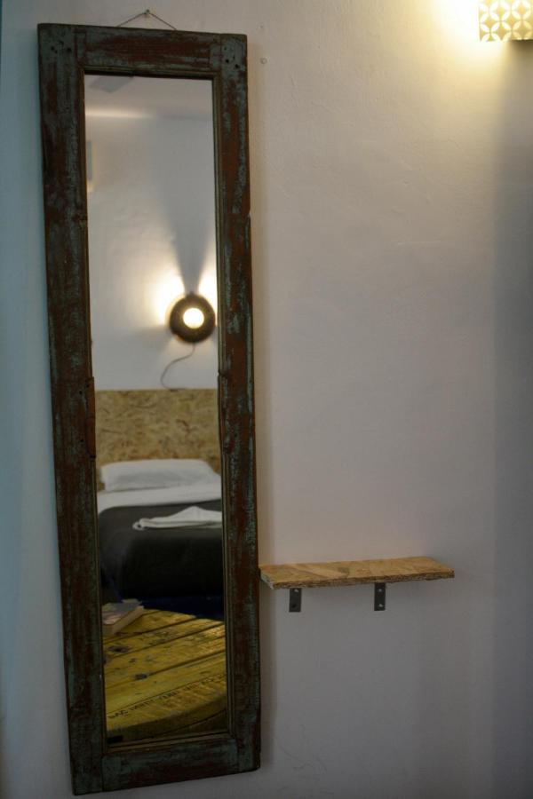 Bed And Chai - Boutique Stay & Tours นิวเดลี ภายนอก รูปภาพ